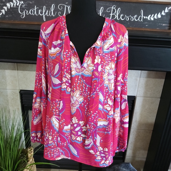 Black Rainn Ladies Top - Picture 3 of 8